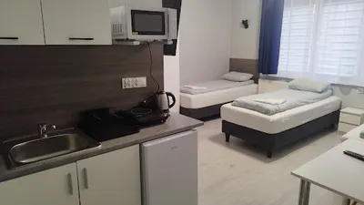 Pokoje hotelowe kwatery pracownicze noclegi robotnicze - Wermar